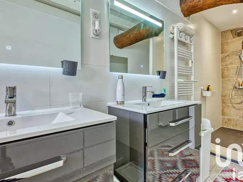 Maison, 390 m²