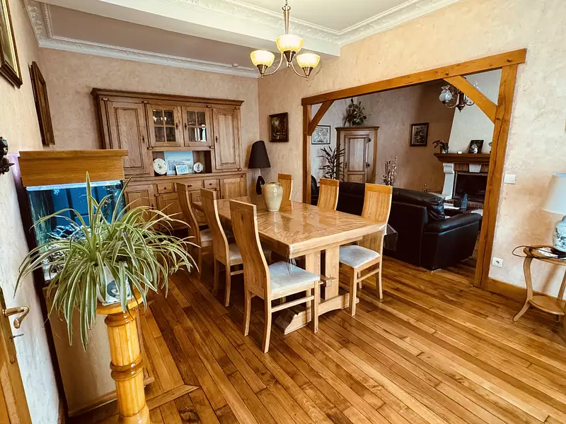 Maison, 214,68 m²