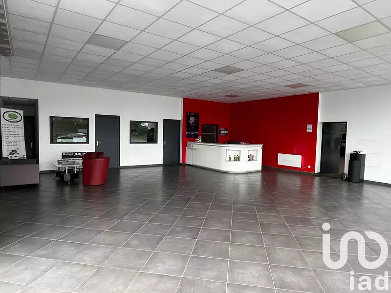 Immeuble, 610 m²
