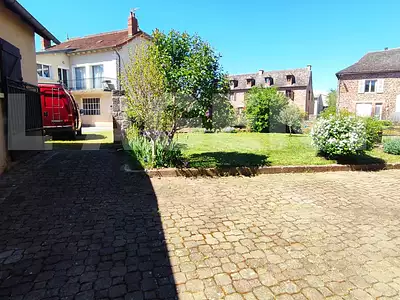 Maison, 210 m²