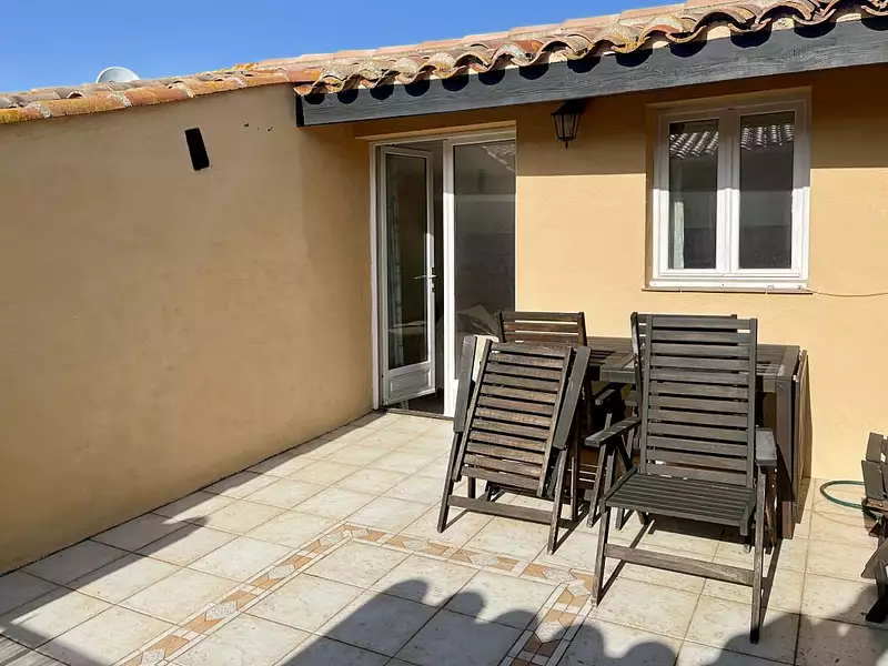 Maison, 77 m²