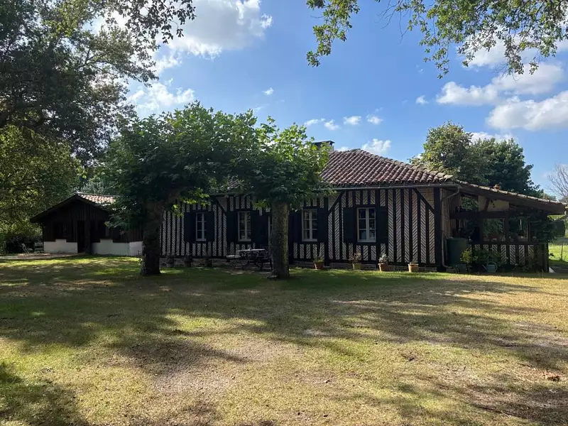 Maison, 200 m²