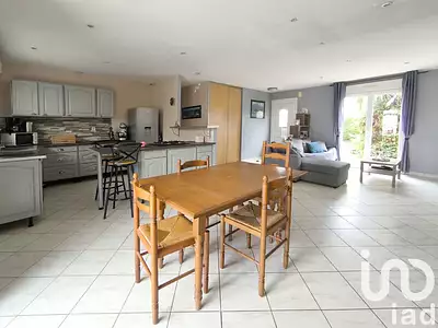 Maison, 93 m²