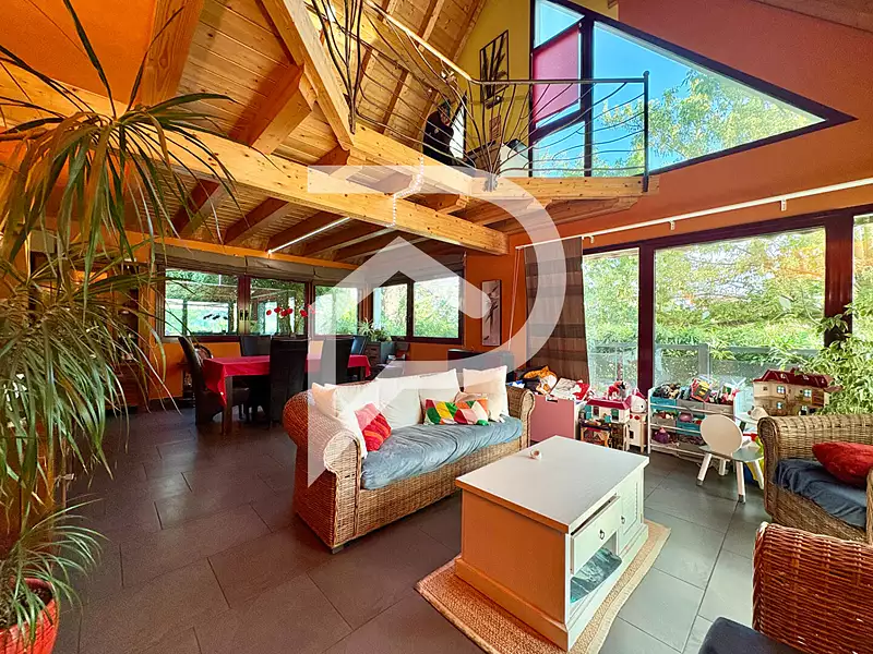 Maison, 180 m²