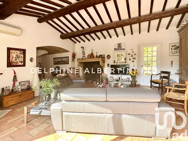 Maison, 245 m²