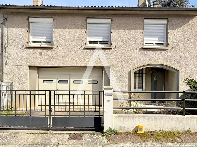 Maison, 180 m²
