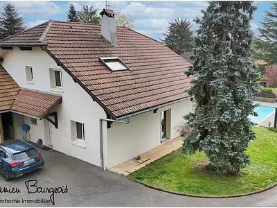 Maison, 153 m²