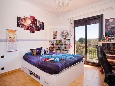 Maison, 230 m²