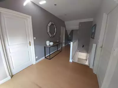 Maison, 240 m²