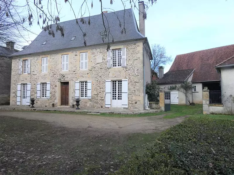 Maison, 176 m²