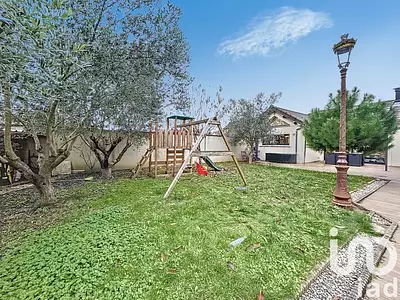 Maison, 169 m²