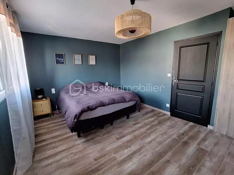 Immeuble, 300 m²