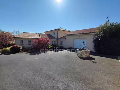 Maison, 295 m²
