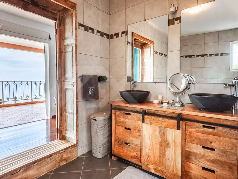 Maison, 211,7 m²