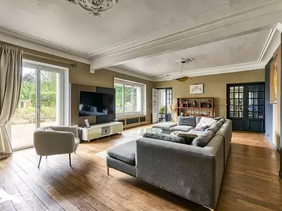 Maison, 305 m²