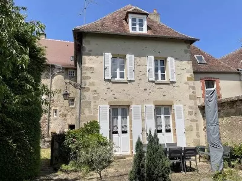 Maison, 250 m²