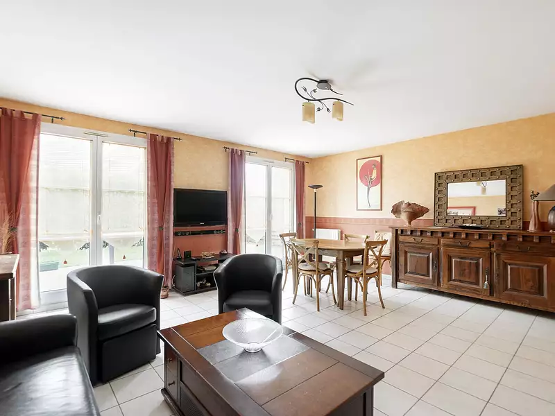 Maison, 117 m²