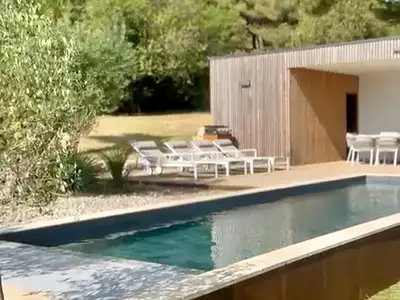 Maison, 251 m²