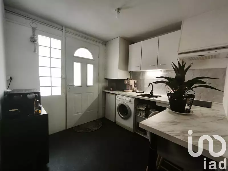 Immeuble, 100 m²