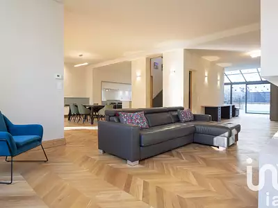 Maison, 334 m²