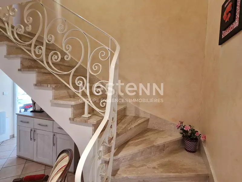 Maison, 227 m²