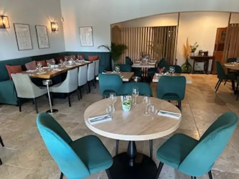Divers, 175 m²