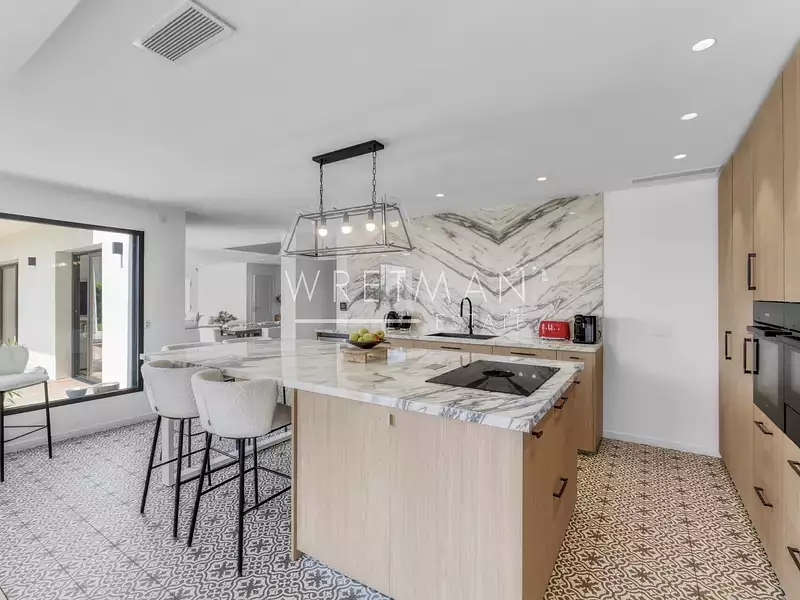 Maison, 222 m²