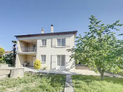 Maison, 195 m²