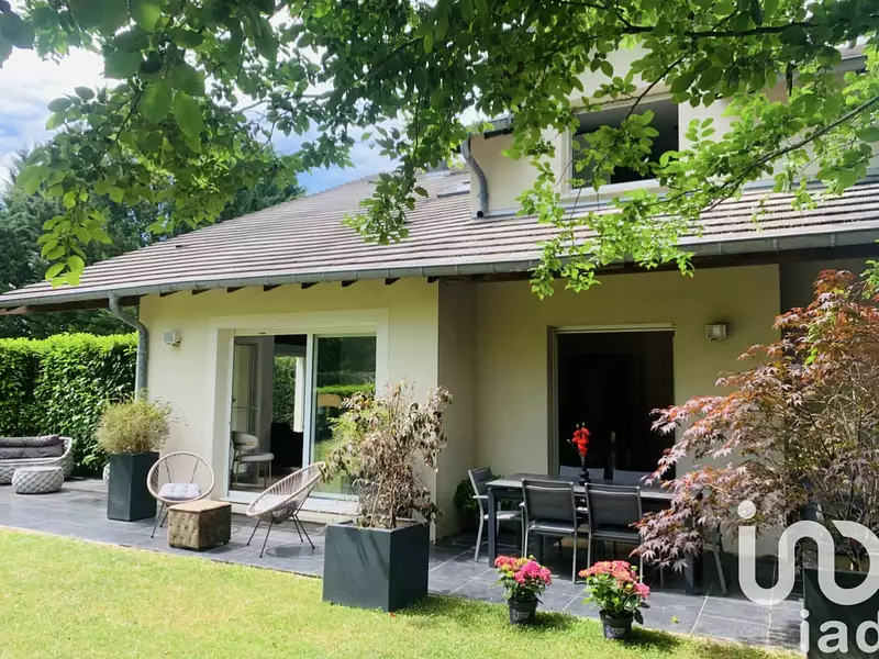 Maison, 191 m²