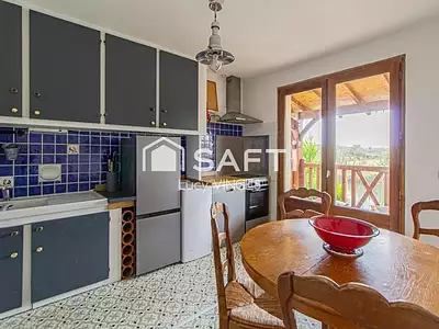Maison, 156 m²