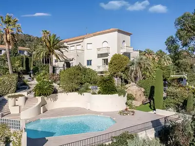 Appartement, 330,28 m²