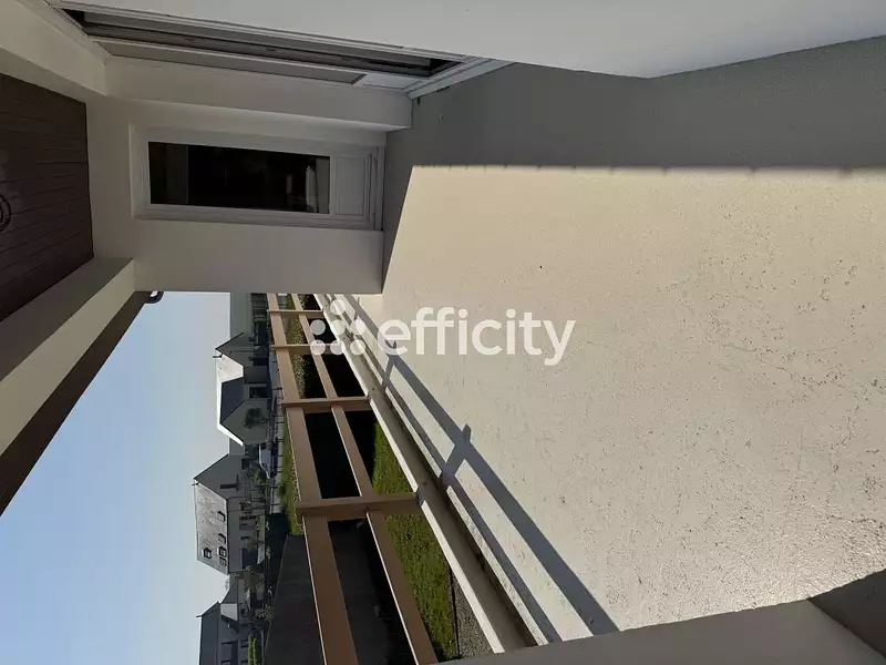Maison, 230 m²