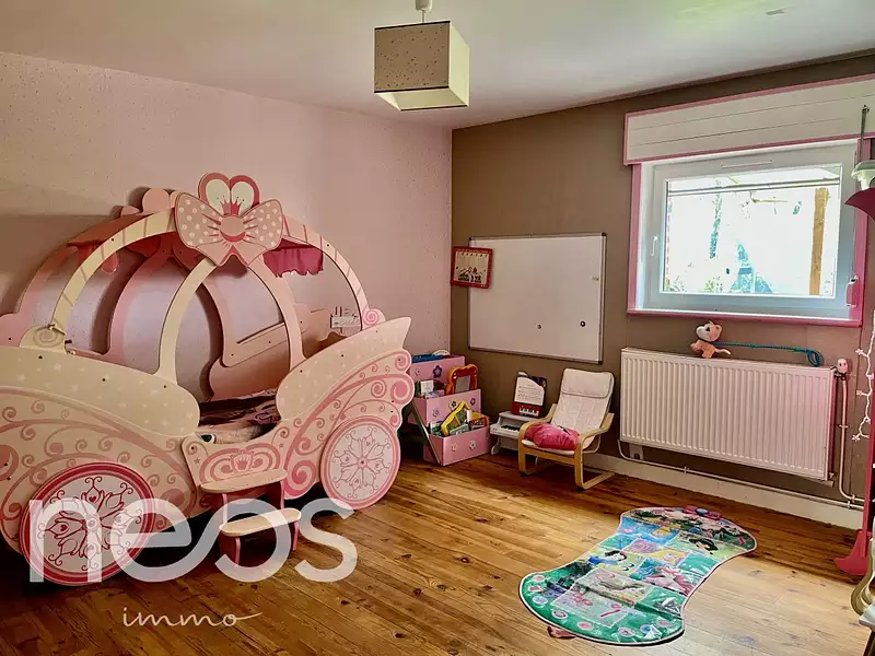 Maison, 349 m²