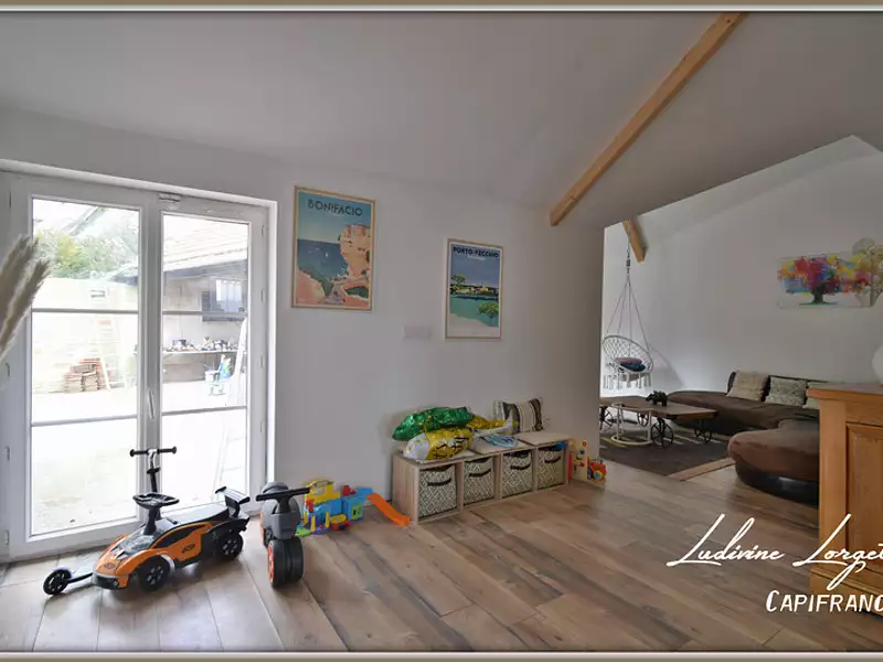 Maison, 192 m²