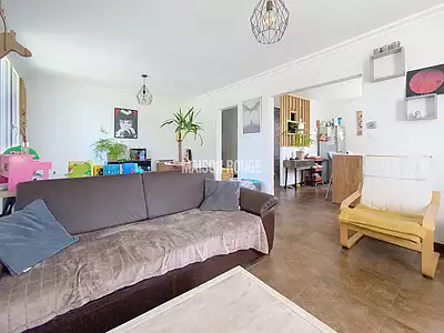 Maison, 121 m²