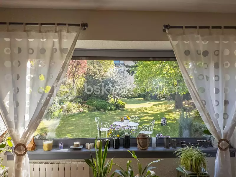 Maison, 283 m²