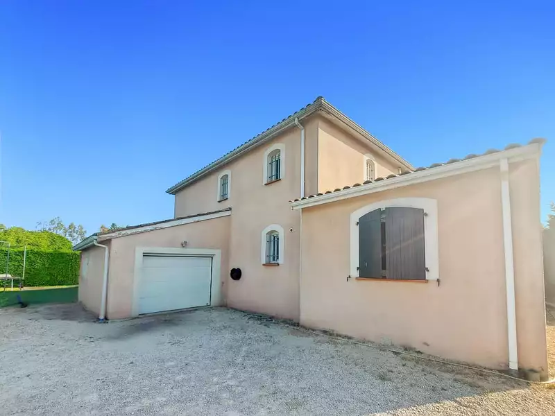 Maison, 136 m²