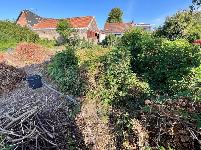 Terrain, 397 m²