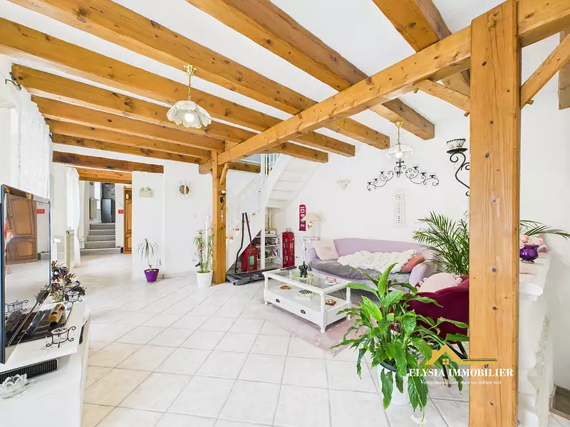 Maison, 147 m²