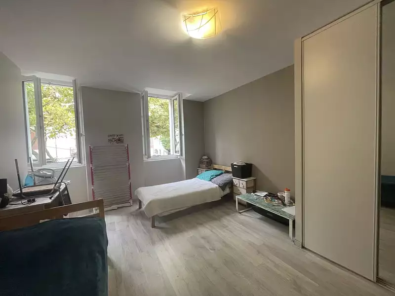 Immeuble, 627 m²