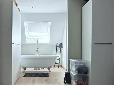 Maison, 250 m²