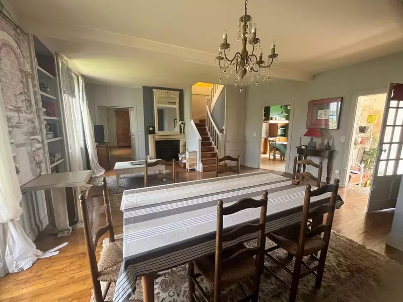 Maison, 162 m²