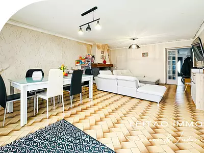 Maison, 176 m²