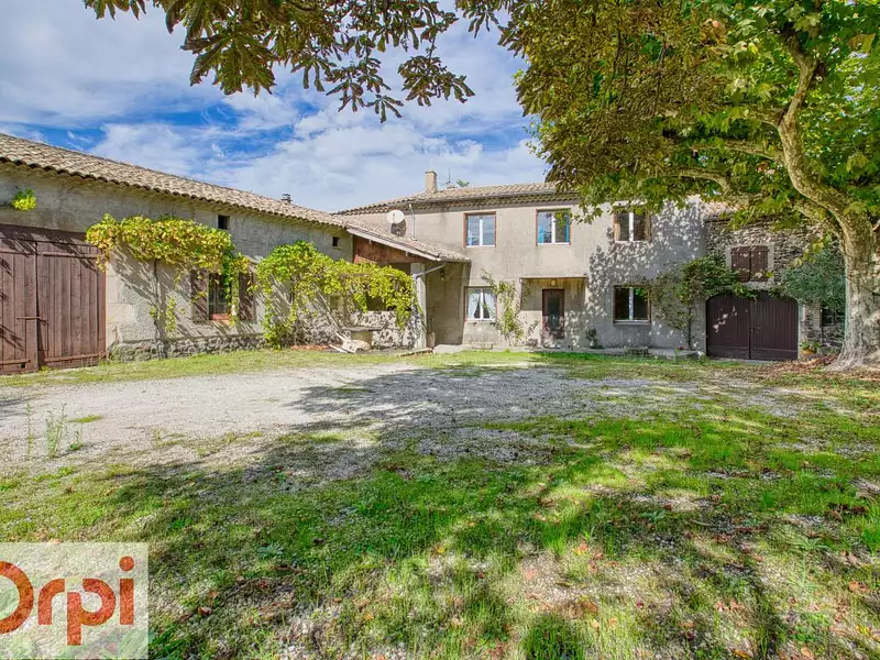 Maison, 212 m²