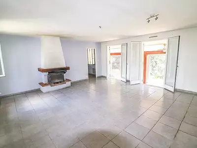 Maison, 93 m²