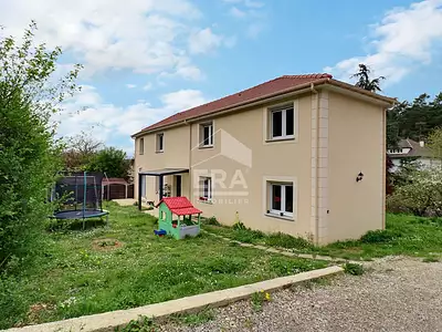 Maison, 140 m²