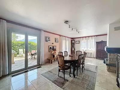 Maison, 211 m²