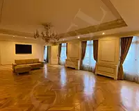 Appartement, 350 m²