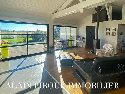 Maison, 180 m²