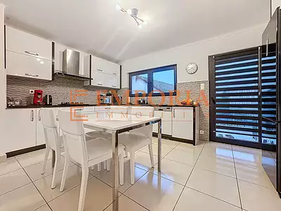 Maison, 132 m²